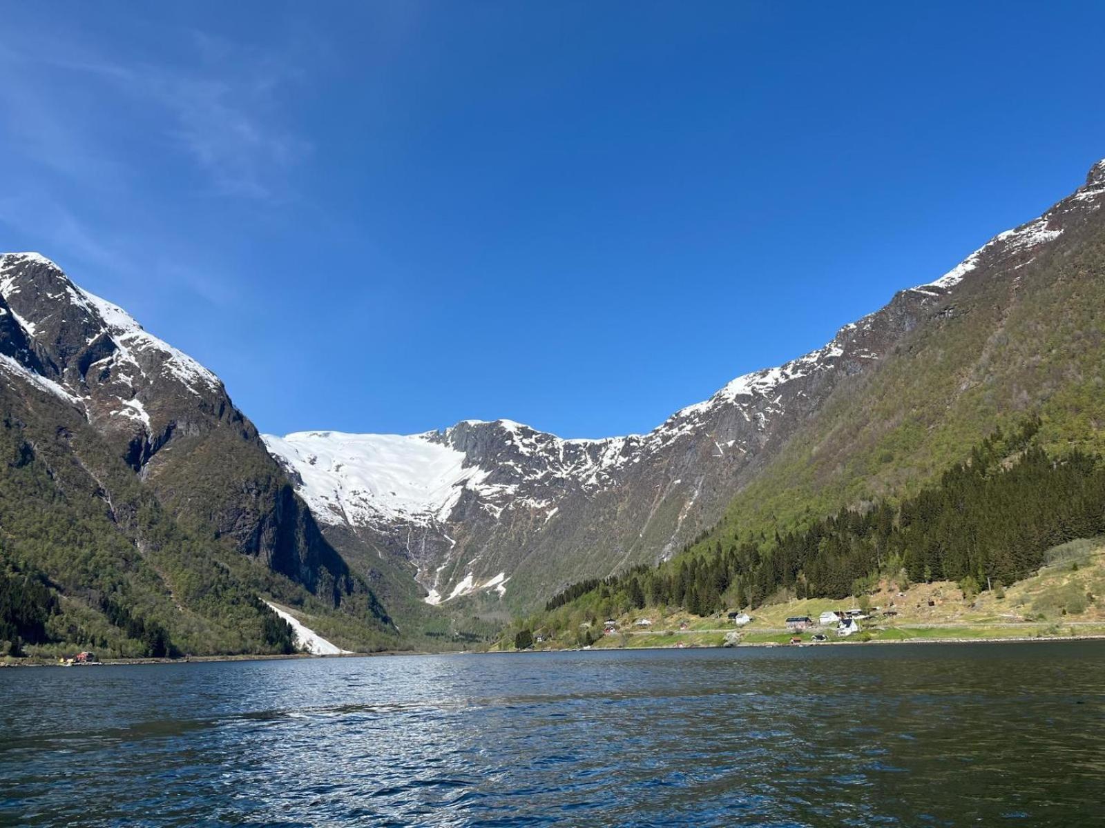 Der Fjordtraum In Balestrand Direkt Am Wasser Ngoại thất bức ảnh